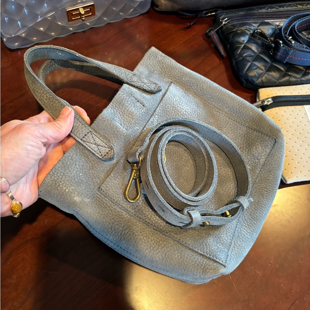 Madewell small (or mini) transport tote-no zip top, removable crossbody strap